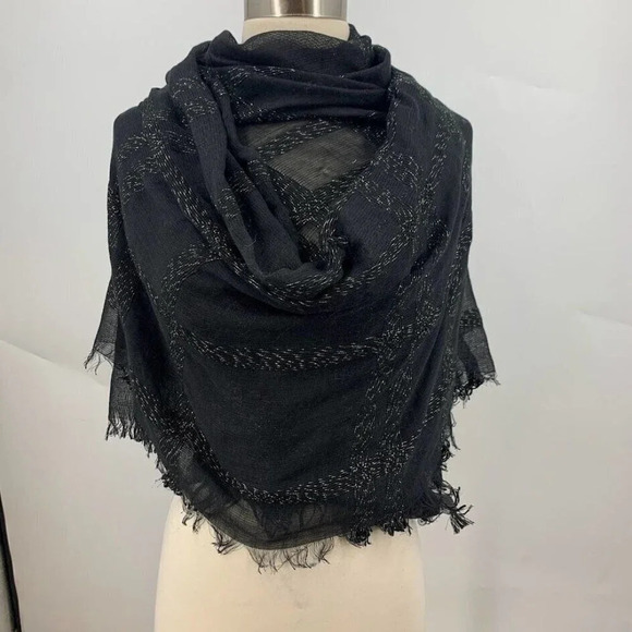 Cejon Women's Lurex Plaid Fringe Edge Wrap Scarf One Size NWT - Picture 1 of 8